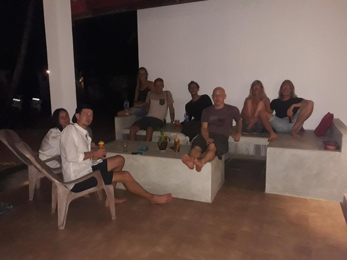 Midigama Holiday Inn Esterno foto